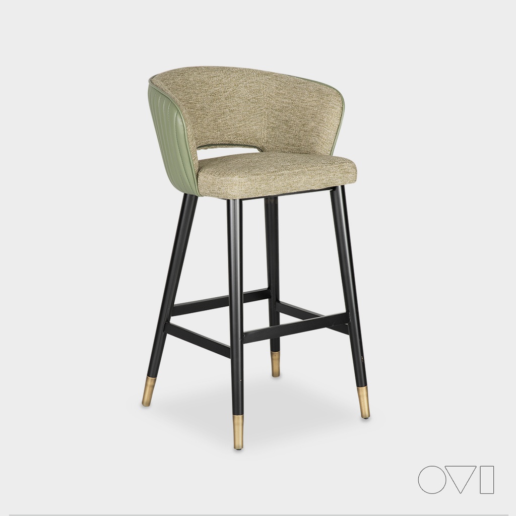 CURVO BAR STOOL