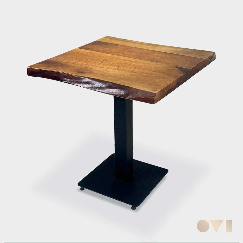 RIFTI | WALNUT TABLE 70*70*5